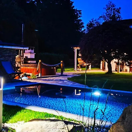 West Spazio Простршедни Бечва